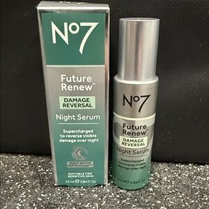 N°7 Future Renew Damage reversal night serum